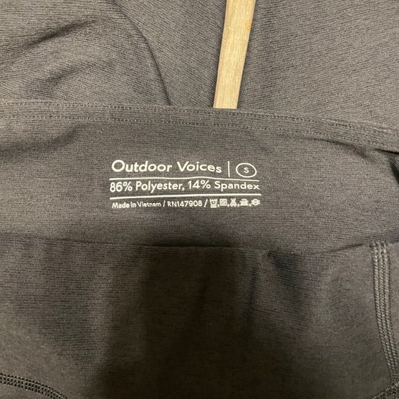Outdoor Voices hi rise gray leggings small - Picture 3 of 3